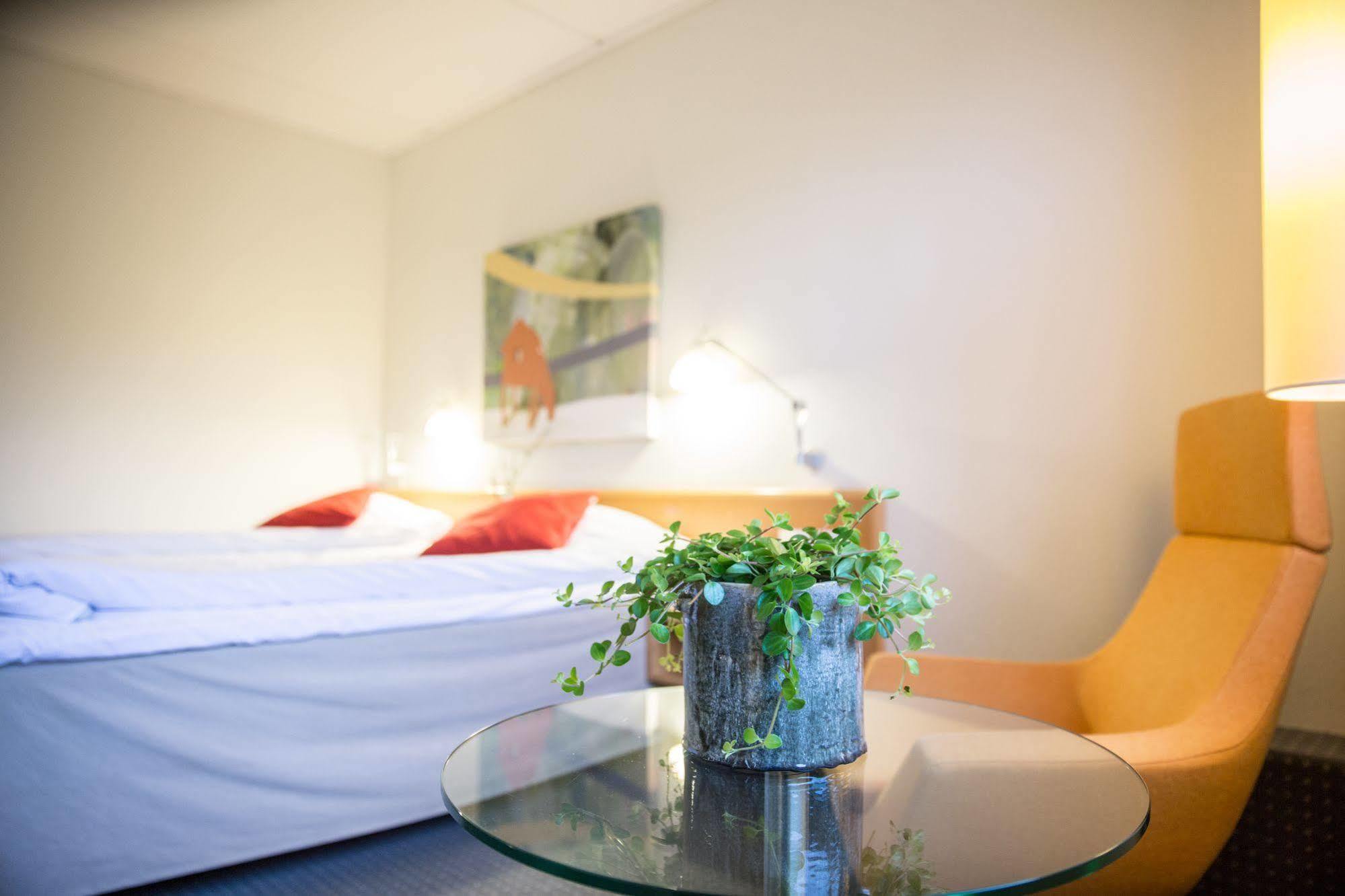Comwell Rebild Bakker Hotel Skorping Bagian luar foto